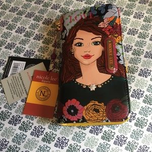 Nicole Lee  (Catch me if you can).